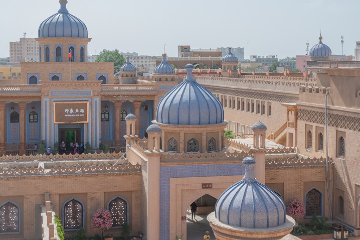 Visiting the Yarkhoto Khan Palace in Xinjiang