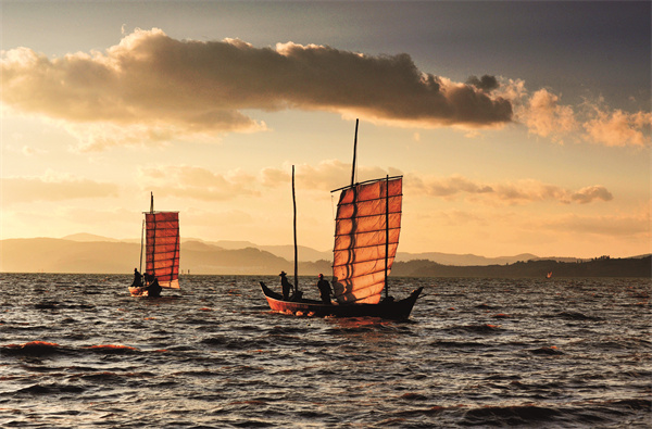 Dianchi Lake