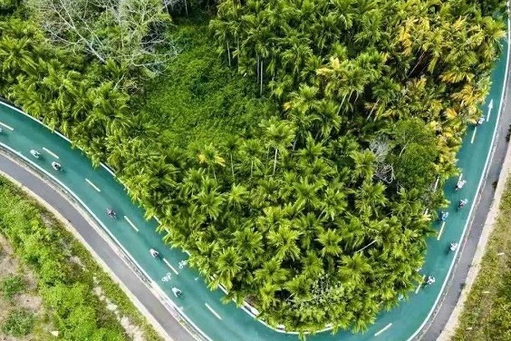 Beautiful cycling routes in Sanya