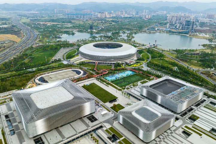 Chengdu bolsters power supply ahead of university games