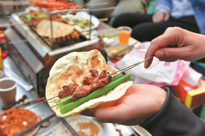 Barbecue craze cools, but Zibo wins fans