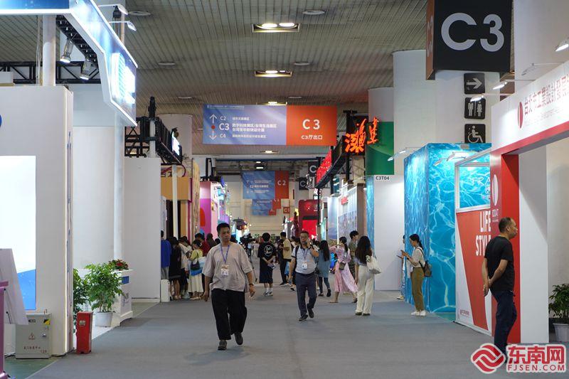 ​14th Cross-Strait (Xiamen) Cultural Industries Fair opens