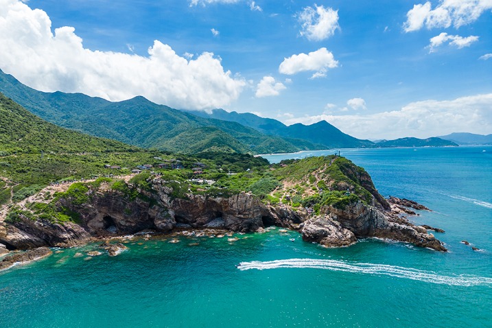 Explore the beauty of Shenzhen Luzui Villa