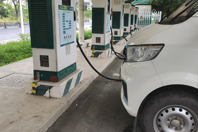 China's Zhejiang builds over 1 million EV charging piles