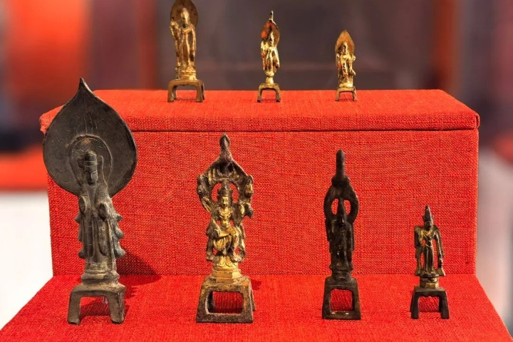 Hunan exhibition sheds light on ancient Buddhist statue art