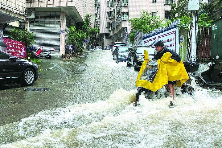 Slow-moving Typhoon Haikui risks more damage