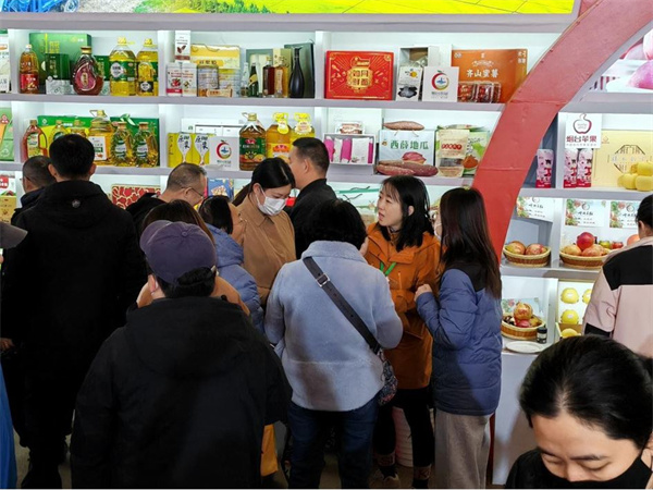 Time-honored peanut industry blossoms with new growth in Shandong