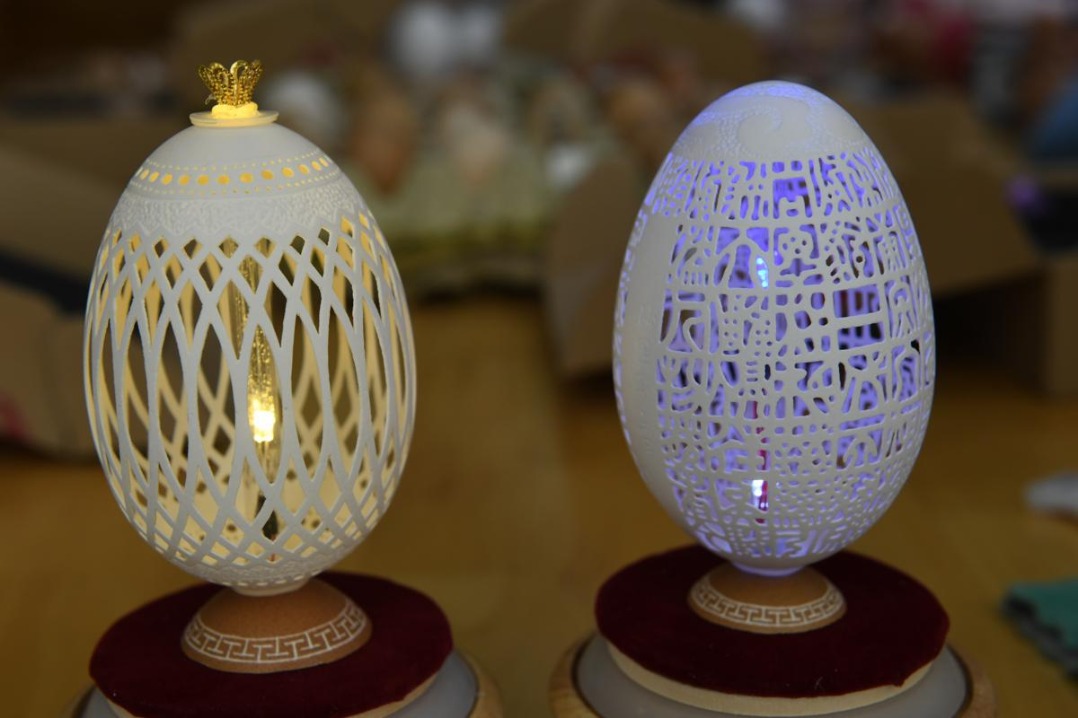 Carving of fragile eggshells gains new enthusiasts