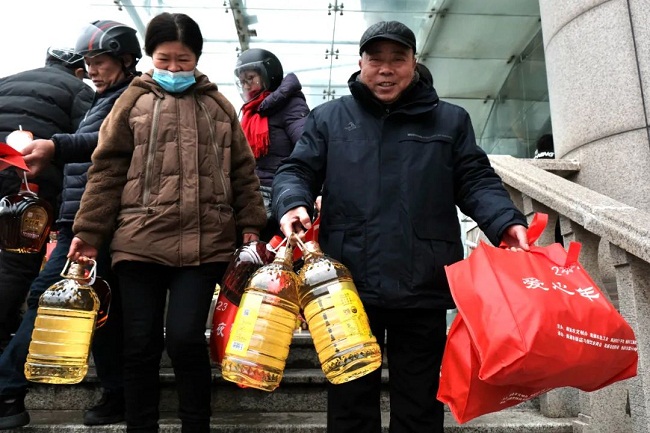 Nantong's caring individuals continue 17-year tradition of donating Spring Festival eve dinners 