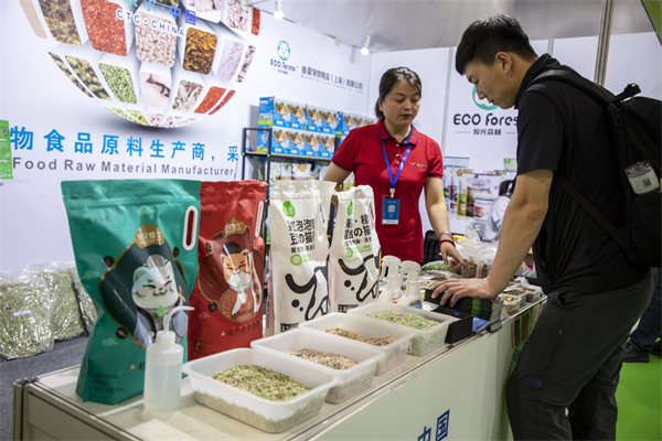 Inner Mongolia town top cat in kitty litter biz