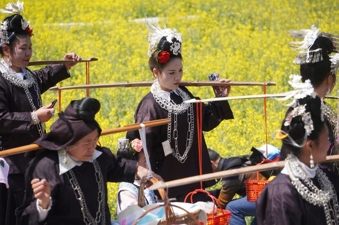 Miao, Dong people celebrate unique bridge festival