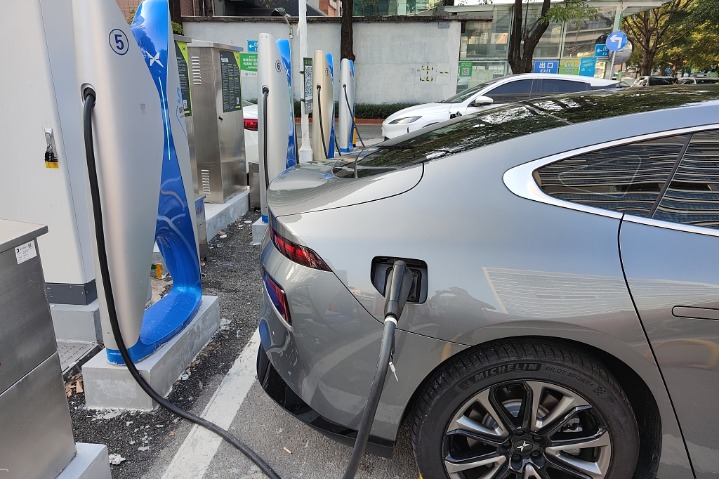 China's Chongqing to upgrade NEV charging facilities