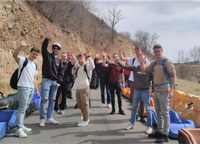 Intl students amazed by Zibo's captivating scenery