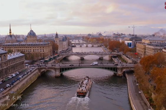 The themed flash mob event ‘A Jasmine Flower for You’ debuts in Paris