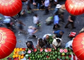 Outdoor markets add color, vibrancy to Taiyuan in Shanxi