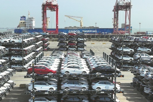Europe starts to impose car import tariffs