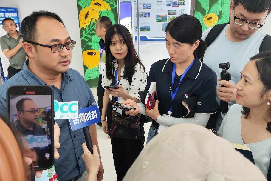Media from mainland and Taiwan embark on exchange tour in Hubei
