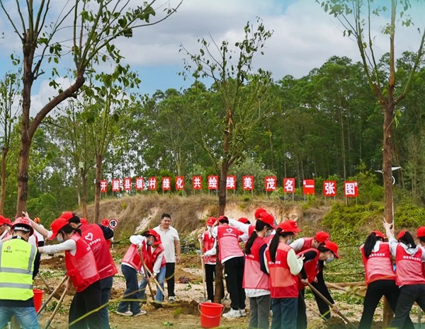 Maoming's 2024 annual tree-planting activity kicks off