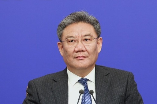 China's commerce minister lays out priorities for broadening opening up