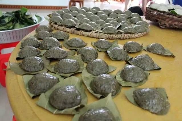 Gaozhou wormwood glutinous rice cake