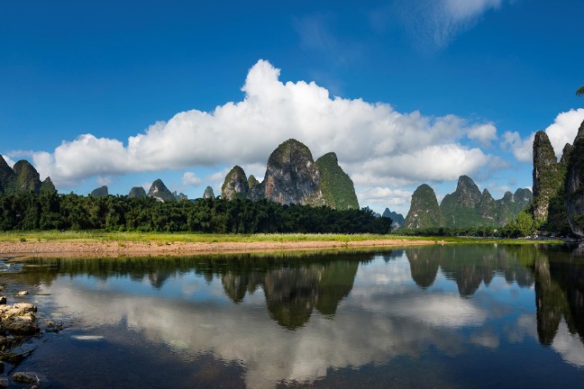 Lijiang River Tourism Zone in Guilin (5A)