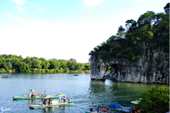 Guilin succeeds in ecological governance, civilized tourism