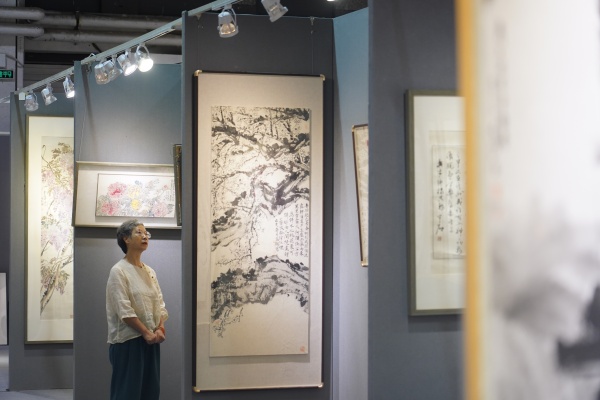 2024 China Baotou Art Fair kicks off in style