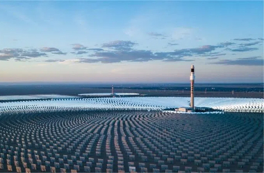 Stunning post-rain scenery at Dunhuang photovoltaic industrial park