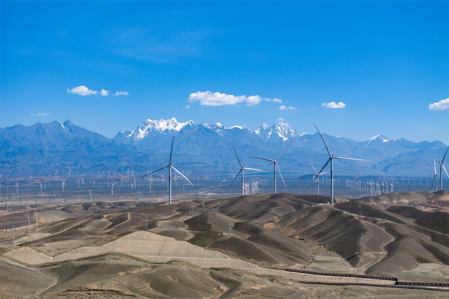 Xinjiang new energy tops in H1