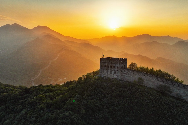 A chance to see the Great Wall turn golden at Badaling