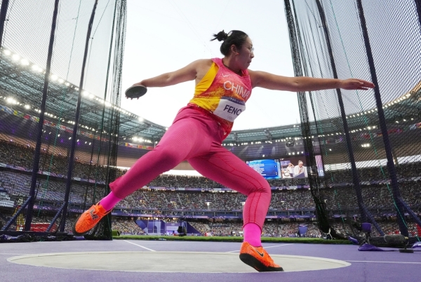 Feng ends Olympic medal drought with discus silver