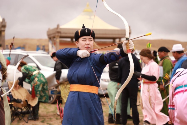 China-Mongolia Nadam festival displays ethnic culture