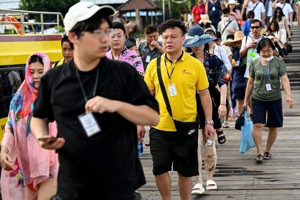 Cross-border travel projected to rise 18.5% during China's National Day holiday