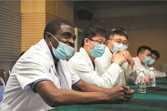 A Congolese heart guides Chinese healers