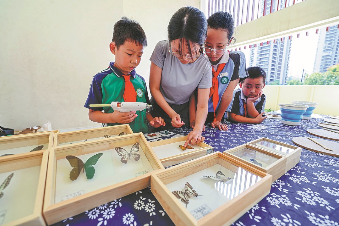 School activities boost students' interest in high-tech