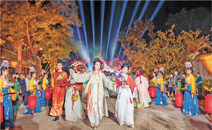 Shandong sees surge in visitors during National Day holiday