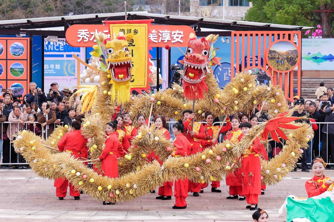 Dragons take over cultural event in Zhejiang