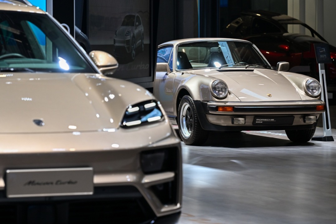 Porsche showcases iconic turbo spirit at CIIE