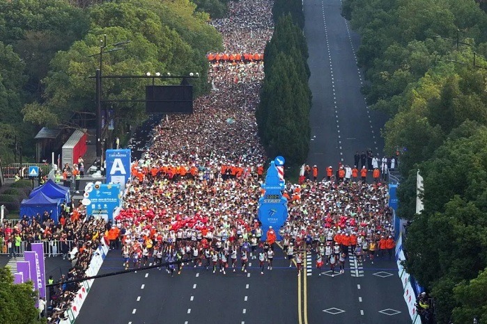 Hangzhou Marathon concludes with new records