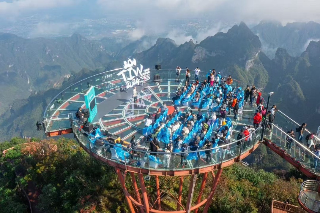 Zhangjiajie meet to strength ties of international tourism