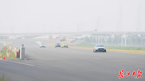 Public day at WEDZ international circuit