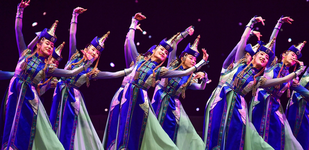 Ulaanmochir thematic performance held in Ordos