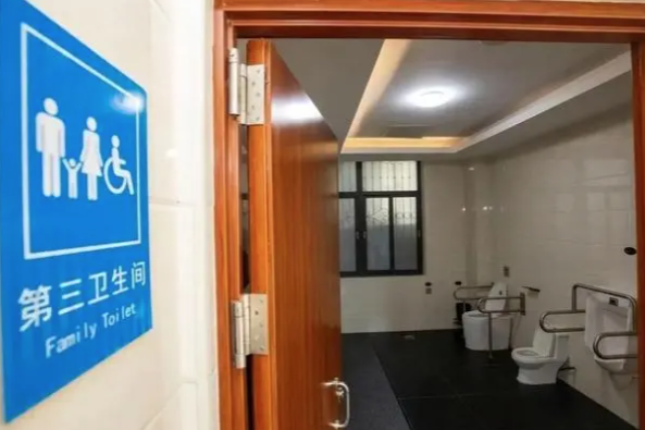 Guangzhou plans unisex toilets for low-usage men's restrooms