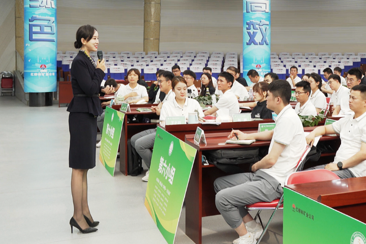 Huaqing Palace etiquette training boosts tourism service standards