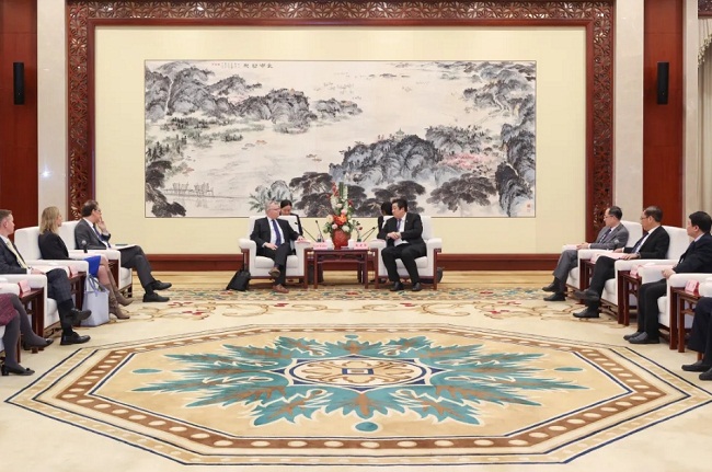 US consul general in Shanghai visits Wuxi