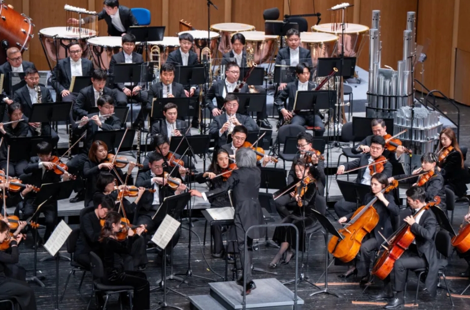 Wuxi Symphony Orchestra delivers aerospace-themed concert