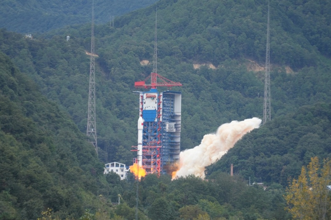 China launches remote-sensing satellites into orbit