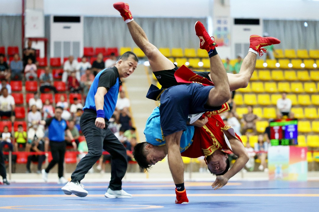 Moments in ethnic wrestling matches