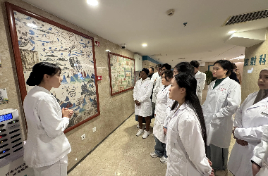 Foreign students in Lanzhou embrace Traditional Chinese Medicine 