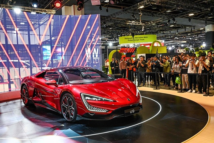 Chinese auto brands shine at the Singapore Motor Show 2025